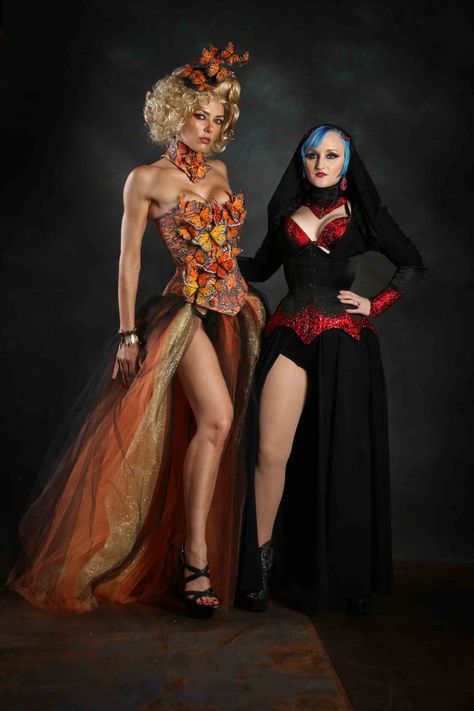 Fashion Show – Page 4 – Her Universe Blog Effie Hunger Games Costume, Adrienne Curry, Effie Trinket Costume, Hunger Games Effie, Mannequin Ideas, Hunger Games Costume, Hobbit Wedding, Universe Fashion, Adrianne Curry