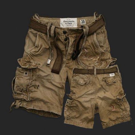 Men's Abercrombie and Fitch Vintage Cargo Shorts #bushcraftpants Vintage Abercrombie And Fitch, Vintage Abercrombie, Tactical Clothing, Digital Camo, Cargo Short, Tactical Pants, Cargo Shorts Men, Shorts Cargo, Mens Vintage