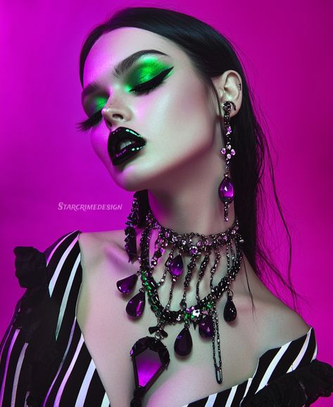 Beetlejuice beetlejuice 💜🖤💚 Altars, rooms, & Beetlejuice inspired makeup. Also—This is my indecision at play. I could not decide what to share so I’m sharing most of what I’ve made in last few days.😆 This one may get archived later since colors don’t fit my page, but I wanted to stay true to Beetlejuice colors. IT’S SHOWTIME🕸️ Xo, Heather . . #beetlejuice #beetlejuicebeetlejuice #glitterartist #beetlejuiceart Beetlejuice Eyeliner, Beetlejuice Lips, Beetlejuice Aesthetic, Beetlejuice Makeup, Spooky Makeup, Costume Party Ideas, Make Up Kits, Beetlejuice Beetlejuice, Inspired Makeup