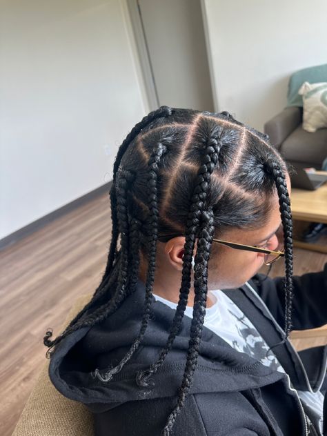 Jumbo plaits aka Travis Scotts. Texture 3a/3b. Travis Scott Concert Hairstyles, Jumbo Plaits, Travis Scott Braids On Women, Travis Scott Highest In The Room, Travis Scott Blonde Braids, Travis Scott Girl Aesthetic, Travis Scott Braids, Plaits, Travis Scott