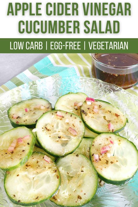 Cucumber salad typically has sugar added to offset the vinegar. This low carb apple cider vinegar cucumber salad recipe uses stevia as the sweetener. Low Carb Apple Cider, Vinegar Cucumber Salad, Cucumber Salad Vinegar, Coldsore Remedies Quick, Vinegar Cucumbers, Diet Lunch, Cucumber Salad Recipe, Low Carb Salad, Appetizer Ideas