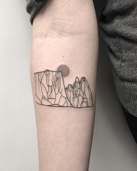 Michele Volpi ⋆ tattoo artist on Instagram: ““View of Sciliar mountain chain” Thank you Lidia! -” Cliff Tattoo, Cliffs Tattoo, Fear Tattoo, Ribcage Tattoo, Armor Tattoo, Tattoo Board, New Tattoo Designs, Traditional Tattoo Sleeve, Tattoo Prices