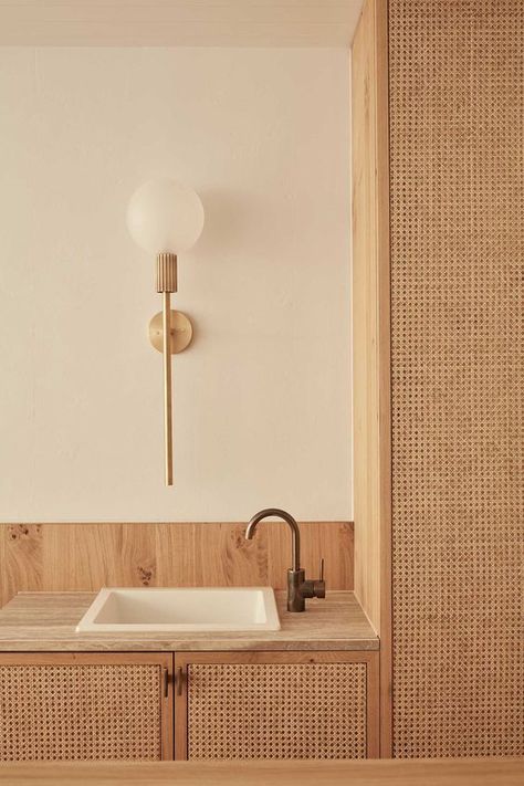 Spaces Design Anthology, Art Deco Bathroom, Art Deco Buildings, Beach House Interior, Beach House Design, Interior Trend, 인테리어 디자인, Home Interior, Feng Shui