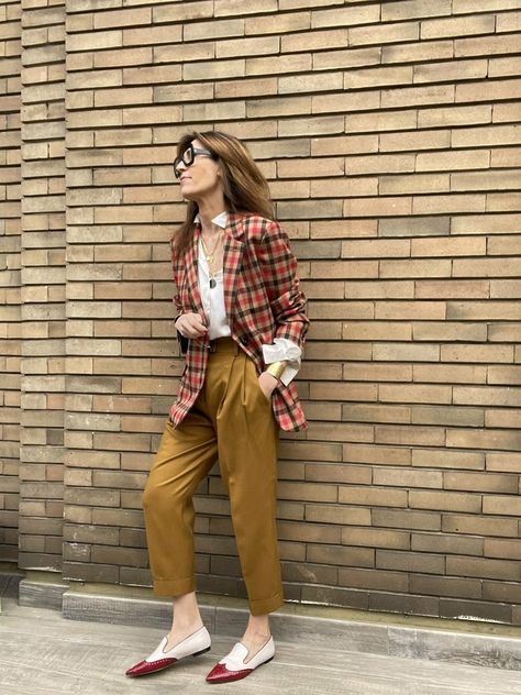 Quirky Fashion, Looks Street Style, Fashion Victim, Plaid Blazer, New Classic, Office Fashion, Work Fashion, Daily Fashion, Street Fashion