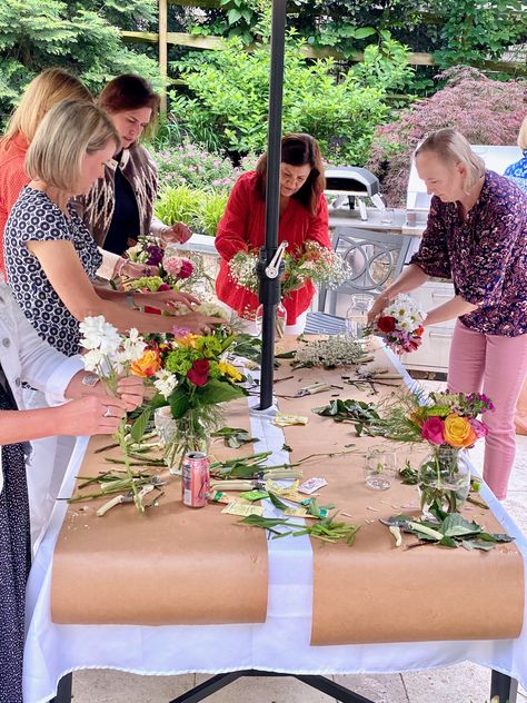 How to Host a Flower Arranging Party - Style Among Friends Mothers Day Garden Party, Hosting Small Group, Flower Workshop Ideas, Flower Arrangement Party Ideas, Floral Arranging Party, Build Your Own Bouquet Party, Flower Arranging Party Ideas, Flower Bouquet Making Party, Garden Party Activities Adults