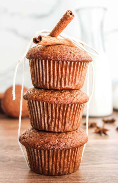 Easy Pumpkin Spice Muffins, Best Pumpkin Muffins, Chocolate Pumpkin Muffins, Pumpkin Chocolate Chip Muffins, Spice Muffins, Pumpkin Spice Muffins, Double Chocolate Chip Cookies, Homemade Muffins, Delicious Cream