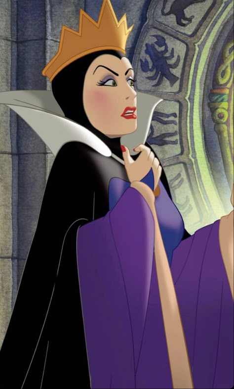 Queen Grimhilde, Snow White Queen, Disney Evil Queen, Snow White Evil Queen, Evil Stepmother, Evil Disney, Sette Nani, The Evil Queen, Queens Wallpaper