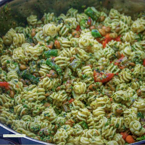 Refreshing Summer Pasta with Mint Pesto Mint Pasta Salad, Mint Pesto, Pesto Pasta Salad, Packed Lunch, Herb Gardening, Summer Refreshments, Pack Lunch, Pasta Salad Recipes, Pasta Salad