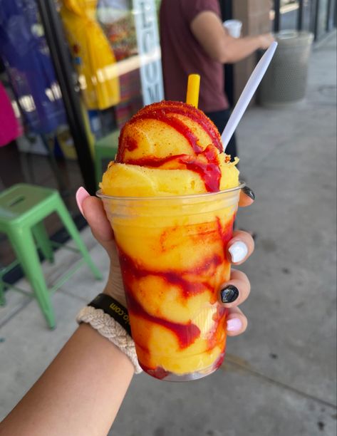 Mexican Cafe Food, Delicious Mexican Food, Mangonada Aesthetic, Mexican Desserts Aesthetic, Mango Chamoy Recipes, Mexican Snacks Aesthetic, Mexican Mangonada, Hispanic Snacks, Aesthetic Mexican Food