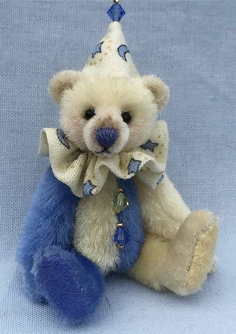 Mini Creations, Tiny Teddies, Bear Drawing, Charlie Bears, Christmas Teddy Bear, Clowning Around, Watercolor Projects, Bear Outfits, Tiny Things