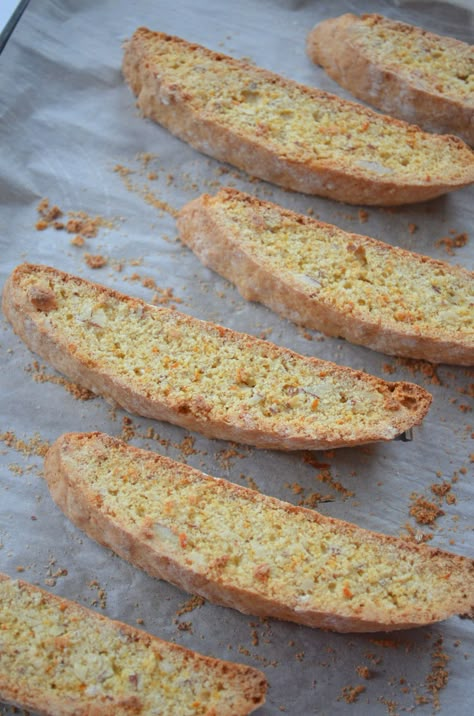 [VIDEO] Small Batch Orange Biscotti Small Batch Biscotti Recipe, Small Batch Biscotti, Orange Biscotti Recipe, Recipe For Biscotti, Cinnamon Biscotti, Sugar Free Desert, Best Biscotti Recipe, Orange Biscotti, Cake Flour Recipe