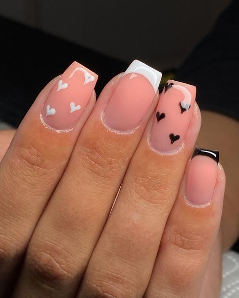 January Biab Nail Ideas, Black And White Biab Nails, Cute Biab Nails Short, Black Biab Nail Designs, Biab Nails Inspiration Winter, Nail Ideas Biab, Cute Biab Nail Designs, Short Stubby Nail Designs, Biab Designs Ideas