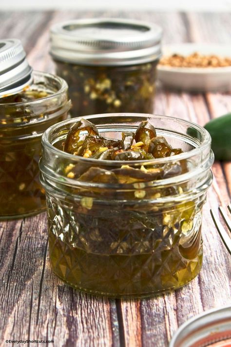 Candied Jalapenos (Cowboy Candy) Cowboy Candy With Honey, Candied Jalapeno Recipes, Cowboy Candy Jalapenos, Pickled Foods, Cowboy Candy, Candied Jalapenos, Canning Pickles, Jalapeno Recipes, Refrigerator Pickles