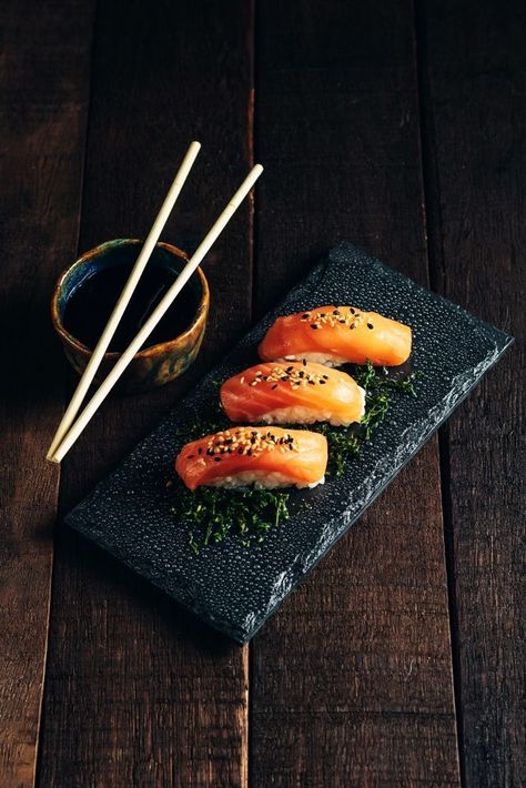 Dragon Sushi, Sushi Menu, Frozen Hot Chocolate, Sushi Time, Restaurant Photography, Black Food, Food Photography Tips, Sushi Recipes, Food Poster Design