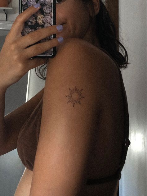 Dainty Sun Tattoos For Women, Small Back Neck Tattoo For Women, Sun Tattoo Placement For Women, Sun Tattoo Women, Sun Tattoo Small Placement, Delicate Sun Tattoo, Mini Sun Tattoo, Sun Tattoo Fine Line, Sun Tattoo Arm