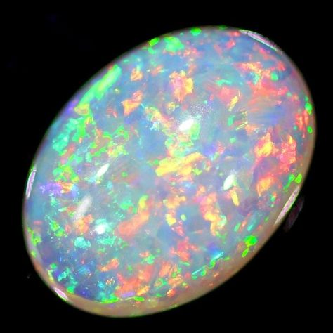 Opal Tattoo, Opal Art, Crystal Therapy, Cool Rocks, Crystal Opal, Opal Color, Mineral Stone, Minerals And Gemstones, Rocks And Gems