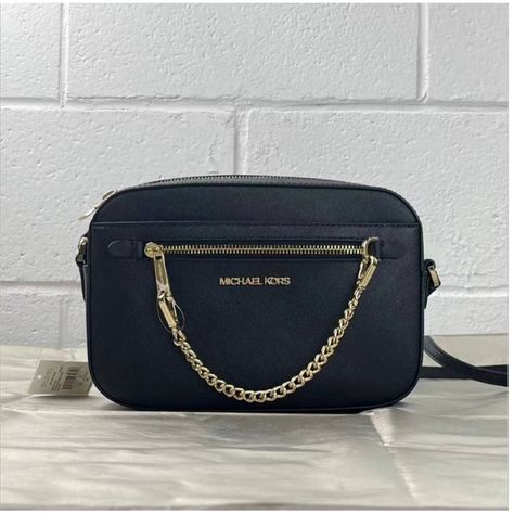 Michael Kors Crossbody Bag Black, Crossbody Bag Black, Black Leather Crossbody Bag, Fall 2023, Kors Jet Set, Black Cross Body Bag, Michael Kors Jet Set, Jet Set, Leather Crossbody Bag