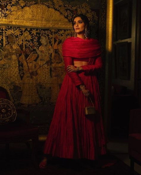 Sonam A Kapoor (@sonamkapoor) • Instagram photos and videos Red Silk Lehenga, Sonam Kapoor Fashion, Red Anarkali, Traditional Silk Saree, Bollywood Updates, Red Lehenga, Bollywood Gossip, Mangalsutra Designs, Sonam Kapoor