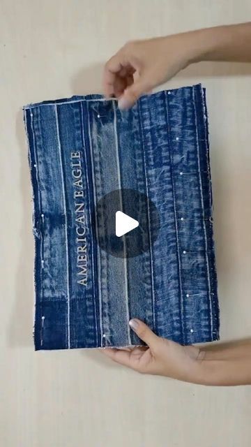 SisterQuilt on Instagram: "How to make Crossbody Bag | Sewing | Tutorial" Diy Jean Purse, Diy Crossbody Bag, Diy Jeans Bag Tutorial, Crossbody Bag Sewing, Crossbody Bag Tutorial, Diy Jean Bag, Old Jeans Recycle, Jeans Recycle, Crossbody Bag Diy