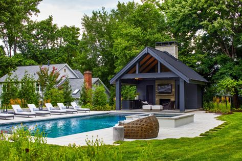 Franklin Park Pool - Pool - DC Metro - by WINN Design+Build | Houzz Backyard Pool House, Traditional Pool, Luxurious Pool, Contemporary Resort, Tudor Style Homes, Rectangular Pool, Resort Style Pool, Dc Metro, Landscape Features