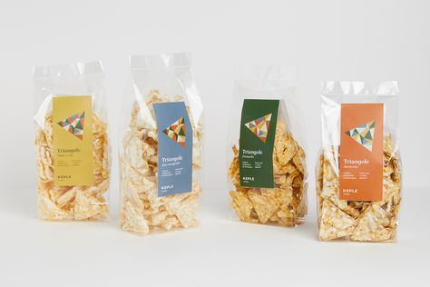 Dry Cake Packing Ideas, Packaging Breads, Snack Business Ideas, Snack Packaging Ideas, Logo Inspiration Minimalist, Chips Packaging, Packaging Design Food, Chip Packaging, Packaging Snack