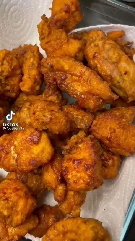 Cookout Food, Spicy Snacks, Fried Chicken Recipes, Thigh Recipes, Indian Snack Recipes, Snacks Recipes, Indian Food Recipes Vegetarian, Chicken Dishes Recipes, Chicken Wing Recipes