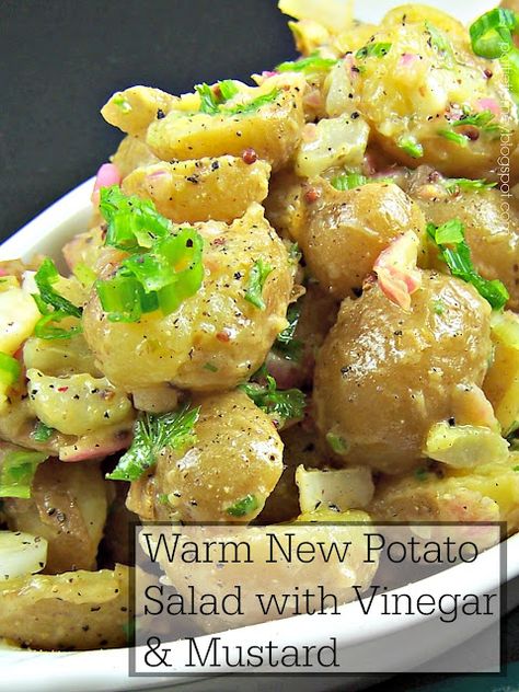 Potato Salad With Vinegar, German Potato Recipes, Vinegar Potato Salad, New Potato Salad, German Potato Salad Recipe, Potato Salad Mustard, Potato Salad Dressing, Warm Potato Salads, German Potato Salad