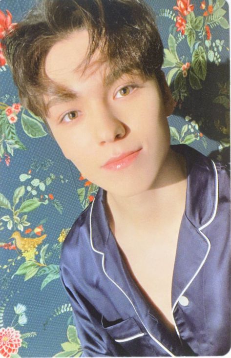 kpop scans: Vernon ( Seventeen ) - 9th mini album attacca op 1 photocard Vernon Attacca Op1, Vernon Attacca Photocard, Vernon Photocard Template, Vernon Pc Scan, Vernon Photocard Scan, Vernon Attacca, Seventeen Photocard Scan, Seventeen Template, Vernon Photocard