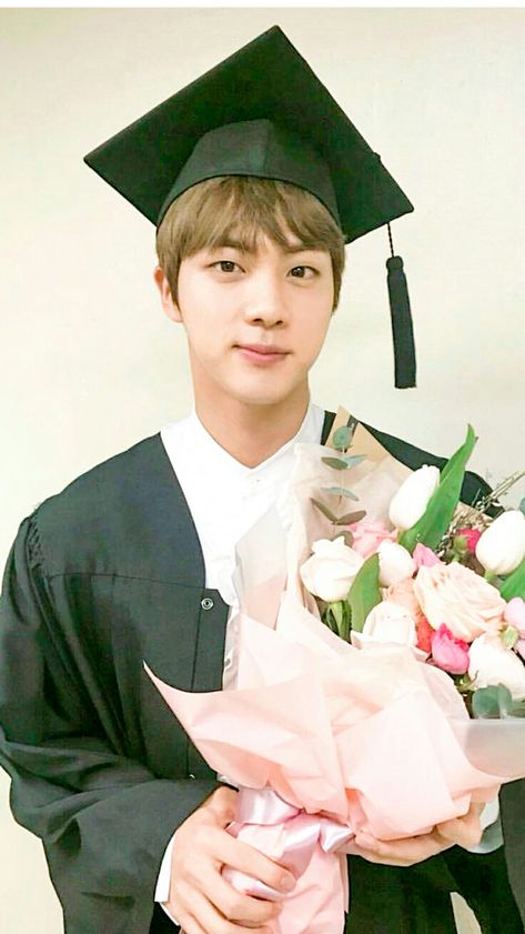 #Graduate Jin Kim, 4 December, Jin Bts, Seokjin Bts, Worldwide Handsome, Will Turner, Fan Fiction, Bts Members, Bts Jin