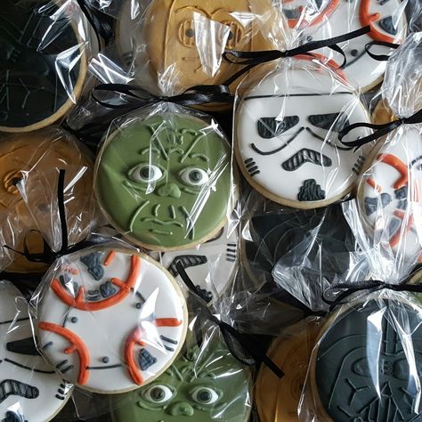 Starwars Favors, Diy Starwars, Star Wars Party Favors, Star Wars Baby Shower, Star Wars Birthday, Star Wars Party, Cookie Box, Star Wars Baby, Chocolate Recipes