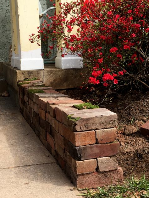 higgledy-piggledy garden wall | Modern June Brick Pathway Garden, Brick Flower Bed, Garden Soil Mix, French Chalet, Brick Wall Gardens, Baby Money, Front Yard Flowers, Design Yard, Brick Garden Edging