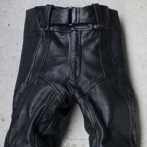 "Kadoya K’s Leather 00s Goatskin Padded Motorcycle Pants Size M, accommodate size 30x30 Founded since 1935, Kadoya is a manufacturer with heritage of motorcycle safety gears based in Tokyo, Japan. The company is notorious for “nurturing” the craft for leather specialty goods catering to bikers or motorcycles enthusiast. "Each craftsman sews one piece of clothing" that has continued without change is their proud philosophy that plays a part in Japanese manufacturing. The origin of their head factory is based on the idea of craftsmanship with enthusiastic attitudes”, cultivated by Kadoya artist, and the feelings of all those who love leather jackets and motorcycles. Motorcycle Safety Gear, Reference Clothes, Leather Motorcycle Pants, Camorra Chronicles, Motorbike Leathers, Cool Silhouettes, Motorcycle Safety, Motorcycle Jeans, Biker Pants