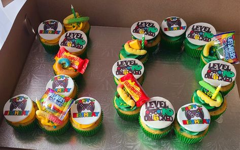 Number 10 cupcakes. Gamers cupcakes, candy cupcakes Gamer Cupcake Cake, Gamer Cupcakes Birthday, Number 10 Cupcakes, 10 Cupcake Cake Number, Number 10 Cupcake Cake, Gamer Cupcakes, Candy Cupcakes, Candy Cupcake, Birthday Desserts