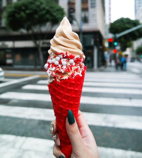 Red Ice Cream Aesthetic, Vegan Cookie Butter, Red Ice Cream, Vegan Cookie, Gelato Shop, Ice Scream, Cinnamon Toast Crunch, Cookie Butter, Cream Aesthetic