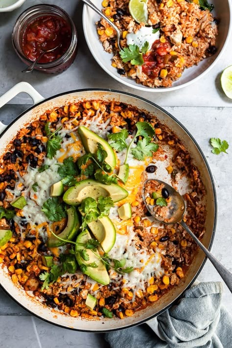 Vegan Mexican Rice Casserole - Oven Bake or Instant Pot Breastfeeding Meals, Pot Rice Recipe, Vegan Casserole Recipes, Mexican Dinners, Mexican Rice Casserole, Bar Restaurant Design, Vegan Ground Beef, Vegan Enchiladas, Vegan Tips