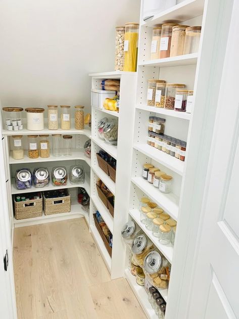 #stairsdesign #homdecor #stairsdecor Under Stair Pantry, Pantry Under The Stairs, Organize A Pantry, Kitchen Under Stairs, Under Stairs Pantry, Under Stair Storage, Closet Under Stairs, Pantry Closet Design, Stair Shelves