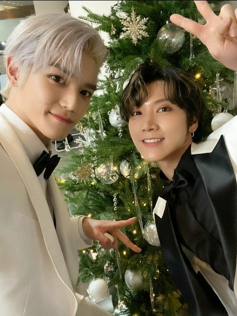 Nct Ten, Nct Ot23, E Dawn, Christmas Icons, Lee Taeyong, Nct Taeyong, K Idols, Nct 127, Nct Dream