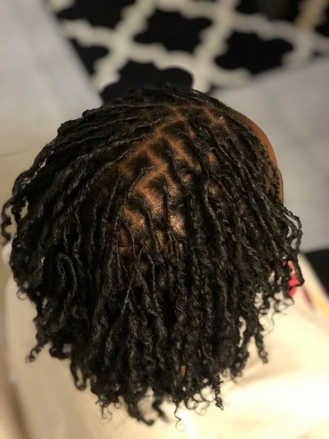 Starter Dreads Black Women Short Hair, Locs Black Women Starter, Small Loc Parting, Starter Locs Inspiration, 100 Starter Locs, Extra Small Starter Locs, Small Diamond Part Locs, 4c Hair Loc Journey, Xs Starter Locs