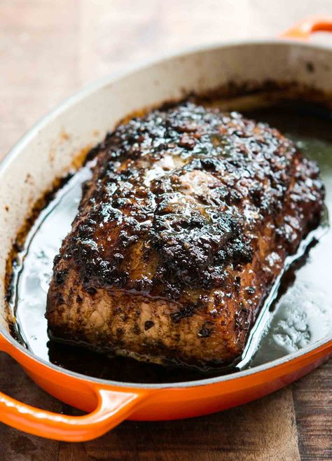 This Balsamic Glazed Pork Loin has a spicy hot-sweet sauce, with the zing of fresh ginger! via David Lebovitz Balsamic Glazed Pork Loin, Balsamic Pork Loin, Pork Lion Recipes, Glazed Pork Loin, Boneless Pork Loin Roast, Loin Recipes, Pork Loin Recipe, Baked Pork Tenderloin, Balsamic Pork