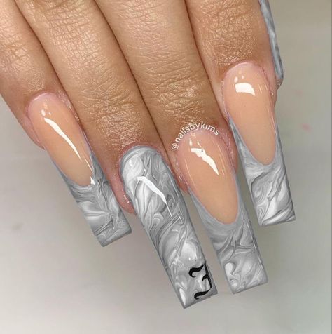 Short Coffin Nails Designs, Grey Acrylic Nails, Grey Nail Designs, Acrylic Toe Nails, Long Acrylic Nail Designs, Colored Acrylic Nails, French Tip Acrylic Nails, Simple Acrylic Nails, Glow Nails