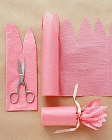 Creative Gift Wrapping, How To Wrap Flowers, Cadeau Diy, Diy Gift Wrapping, Sweet Gifts, Homemade Gifts, Paper Crafting, Creative Gifts, Craft Gifts