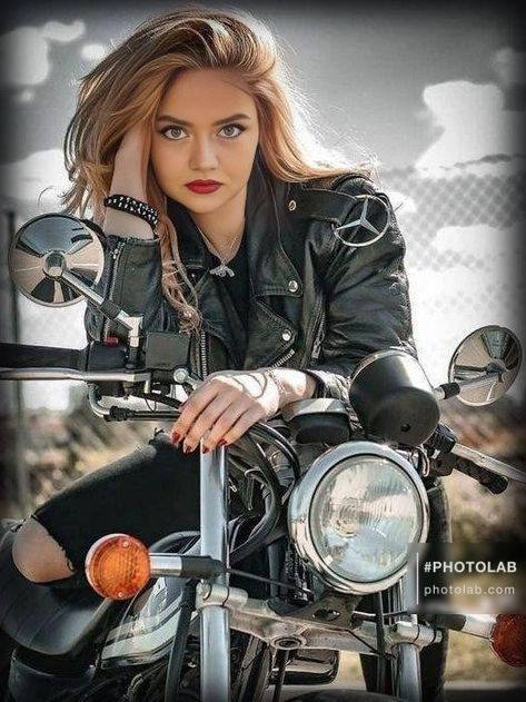 Motorcycle Photo Shoot Woman, Motorcycle Photo Shoot, Biker Chick Outfit, Female Motorcycle Riders, Biker Photography, Leather Jacket Girl, Biker Photoshoot, Motorcycle Photography, Female Biker