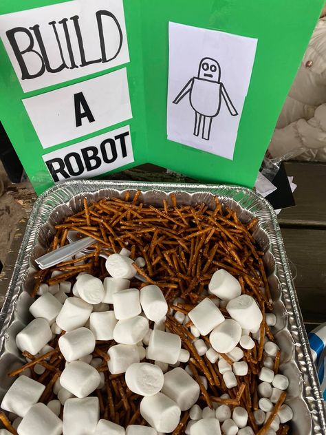 Robot Themed Food, The Wild Robot Themed Snacks, Wild Robot Birthday Party, The Wild Robot Decorations, Robot Birthday Party Food, Wild Robot Party, Robot Party Games, Robot 3rd Birthday Party, The Wild Robot Art Project