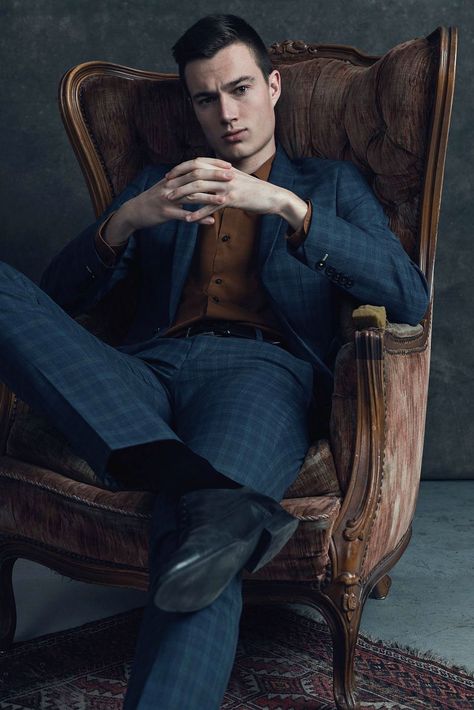 The Gentleman on Behance Dean Bradshaw, Blake Steven, Chair Pose, Classic Portraits, Annie Leibovitz, Sitting Poses, The Gentleman, Photoshoot Themes, Business Portrait