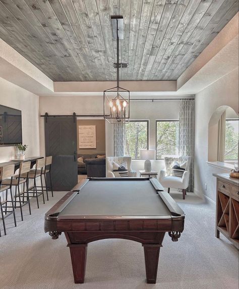 Basement Ideas With Pool Table, Pool Room Ideas Man Cave, Basement Pool Table, Flex Room Ideas, Pool Room Ideas, Room Ideas Men, Snooker Room, Pool Table Room, Modern Playroom