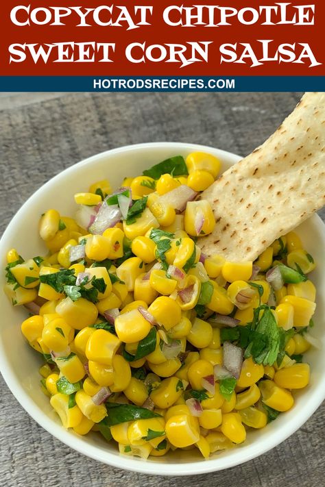 This Copycat Sweet Corn Salsa recipe from Chipotle is not only delicious it only needs 6 ingredients! Anybody can make this salsa recipe. Sweet Corn Salsa Recipe, Healthy Sliders, Sweet Corn Salsa, Gourmet Mac And Cheese, Chipotle Recipes, Copycat Chipotle, Corn Salsa Recipe, Sweet Appetizer, Veggie Skewers