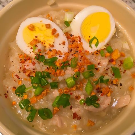 Arroz Caldo Filipino Recipe, Arroz Caldo Recipe, Filipino Food Recipe, Caldo Recipe, Comfort Food Chicken, Hawaiian Dishes, Savory Rice, Peruvian Cuisine, Rice Porridge