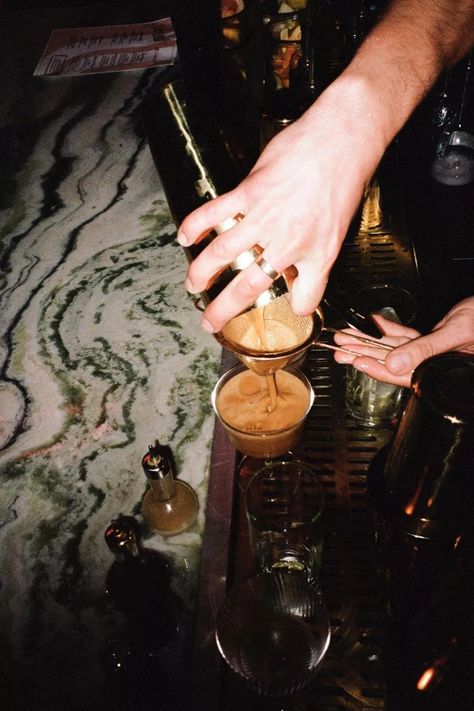 Best Bars in Los Angeles | SheerLuxe Los Angeles Bar Aesthetic, Bar Photography People, Bartending Aesthetic, Alcohol Campaign, Bar Aesthetic Night, Lounge Bar Club, Liquor Aesthetic, Bar Images, The Viper Room