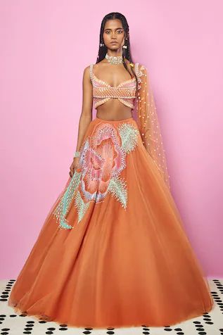 Embellished Lehenga Set Nude Lehenga, Tulle Lehenga, Papa Don't Preach, Indian Outfits Lehenga, Lehenga Designs Simple, Butterfly Blouse, Red Lehenga, Indian Bridal Outfits, Dress Indian Style