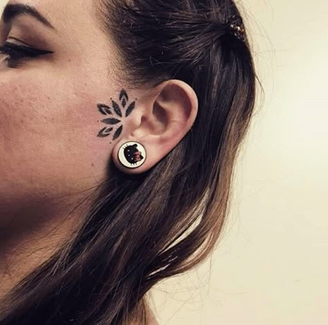 Side Burn Tattoos For Women, Side Burn Tattoos, Small Face Tattoos, Mandala Tattoo Designs, Face Tattoos For Women, Romantic Tattoo, Full Tattoo, Ear Tattoos, Muster Tattoos